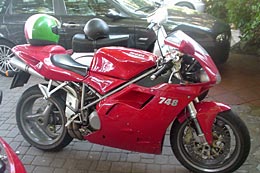 La moto di Marco: Ducati 748